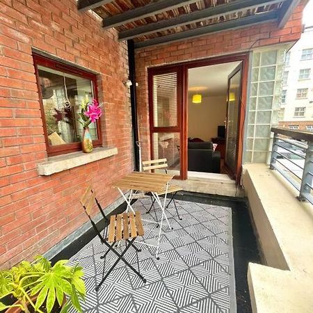 2 Bed Apartment In City Centre Дъблин Екстериор снимка